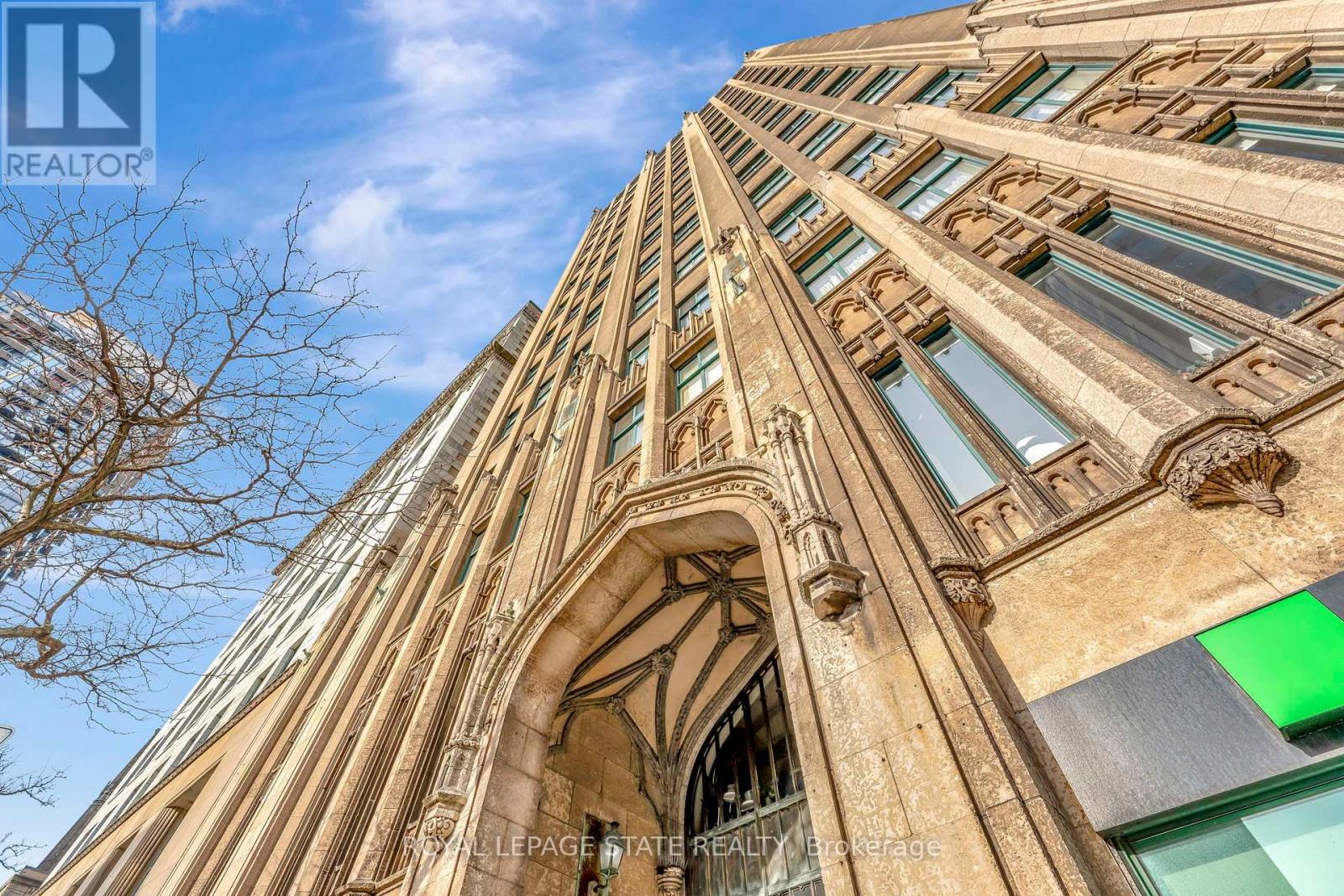 Photo 8 of 1205 36 James Street S, Hamilton ON