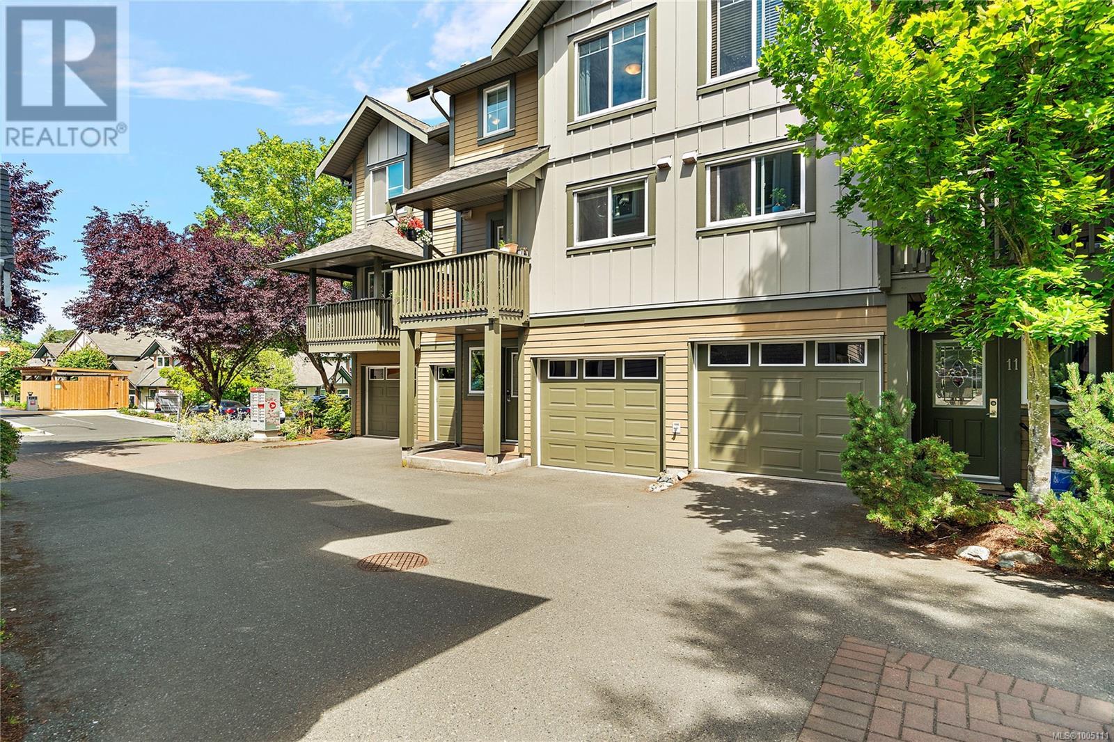 Single Family House Westcoast for Sale in   Mallek Cres Victoria 