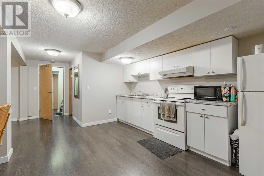 Single Family House Bungalow for Sale in  Castlegrove Road NE Castleridge Calgary 