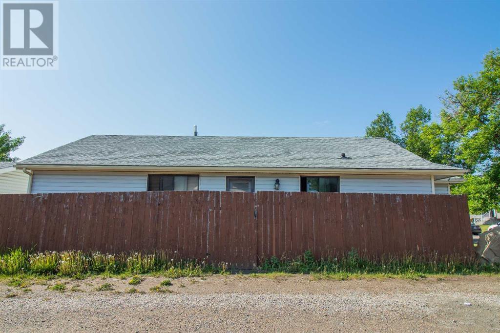 Single Family House Bungalow for Sale in  Castlegrove Road NE Castleridge Calgary 