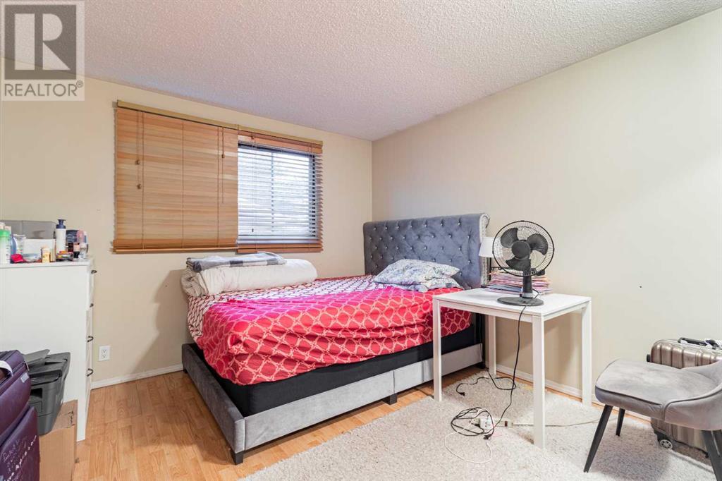 Single Family House Bungalow for Sale in  Castlegrove Road NE Castleridge Calgary 