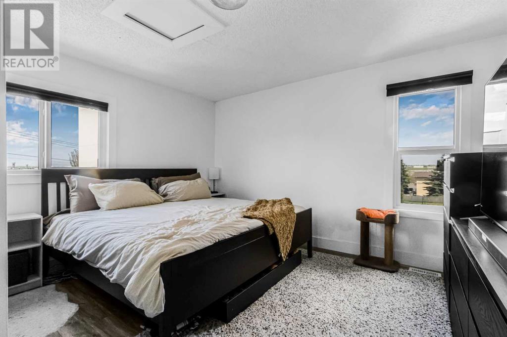 Single Family House for Sale in   Avenue NE Highland Park Calgary 