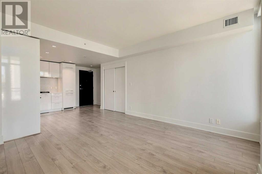 Single Family House for Sale in    Avenue SW Beltline Calgary 