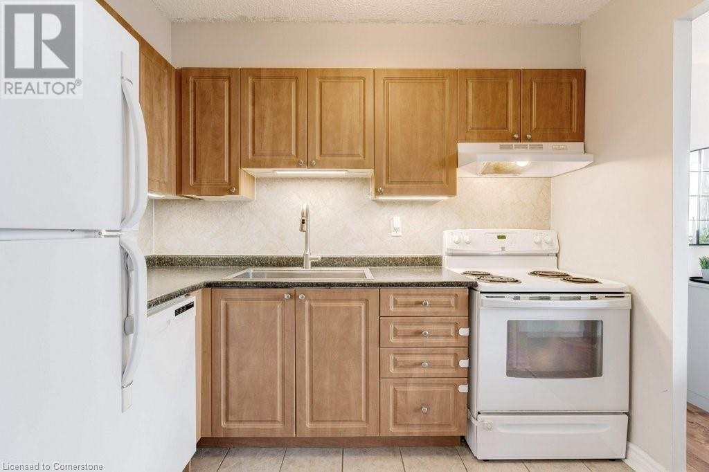 Photo 16 of 3501 Glen Erin Drive Unit 1009, Mississauga ON