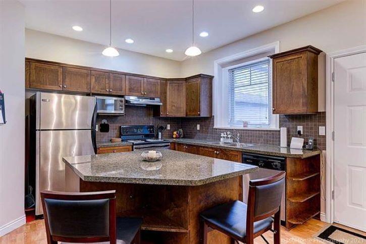 Photo 8 of 19389 66 Avenue, Surrey BC