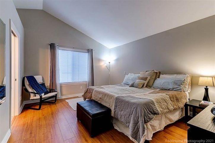 Photo 11 of 19389 66 Avenue, Surrey BC