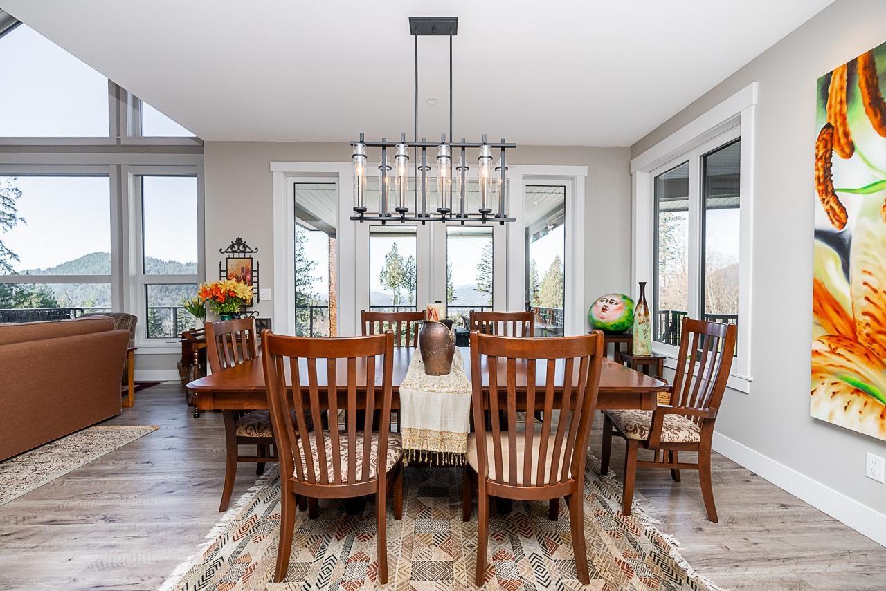 Photo 6 of 12 37885 Bakstad Road, Abbotsford BC
