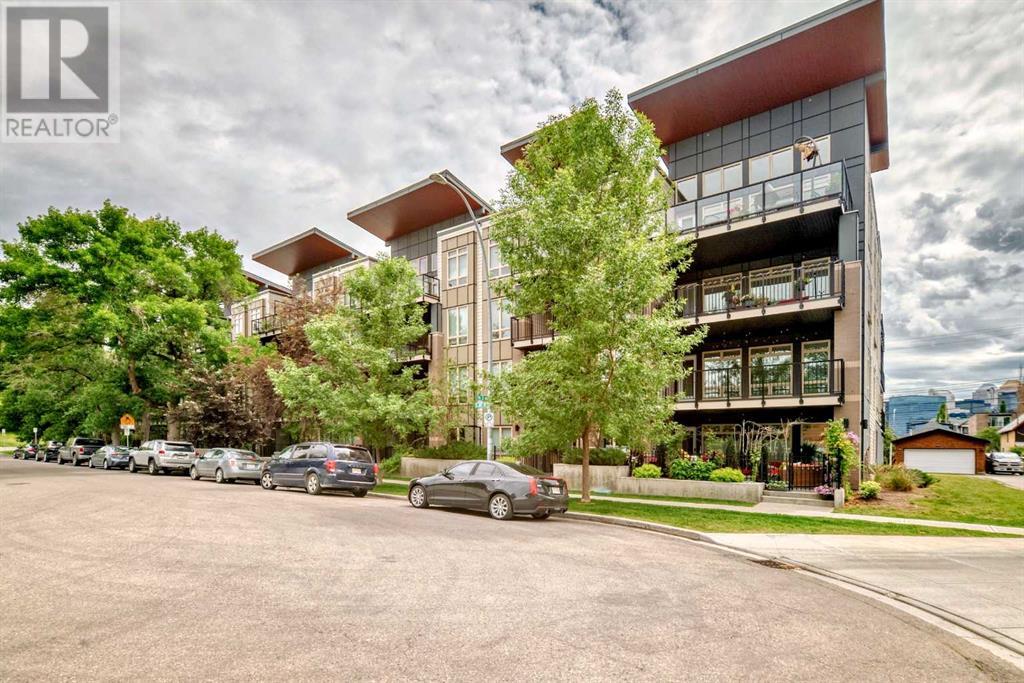 Single Family House for Sale in    Avenue NW Sunnyside Calgary 