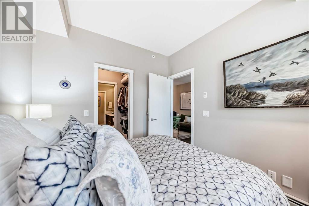 Single Family House for Sale in    Avenue NW Sunnyside Calgary 