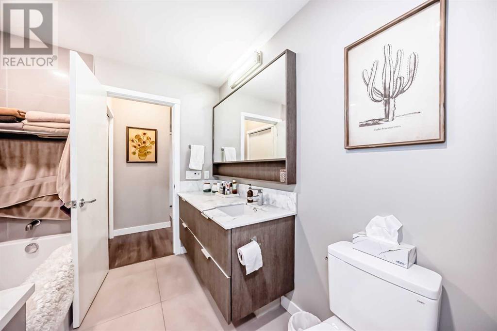Single Family House for Sale in    Avenue NW Sunnyside Calgary 