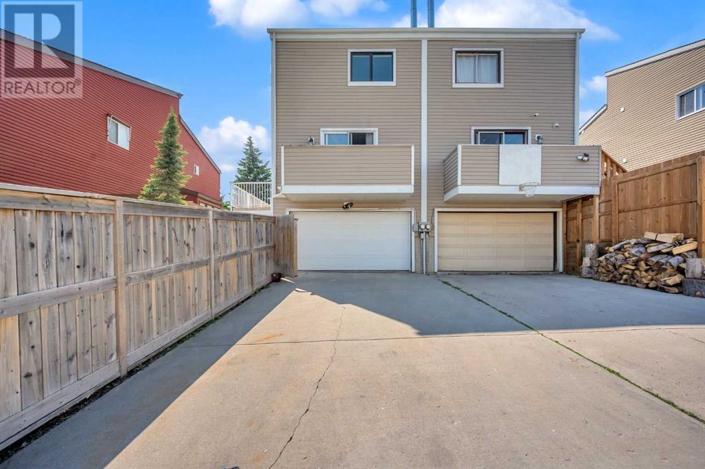 Single Family House for Sale in  Ranch Glen Drive NW Ranchlands Calgary 