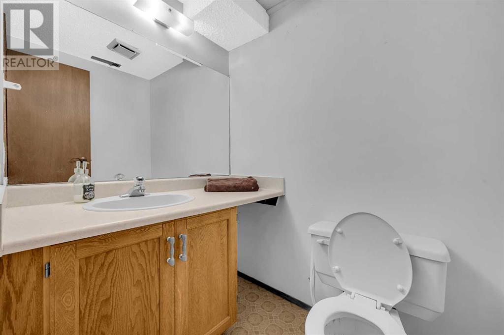 Single Family House for Sale in  Ranch Glen Drive NW Ranchlands Calgary 