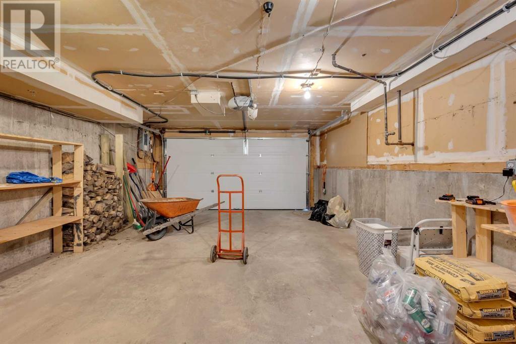 Single Family House for Sale in  Ranch Glen Drive NW Ranchlands Calgary 