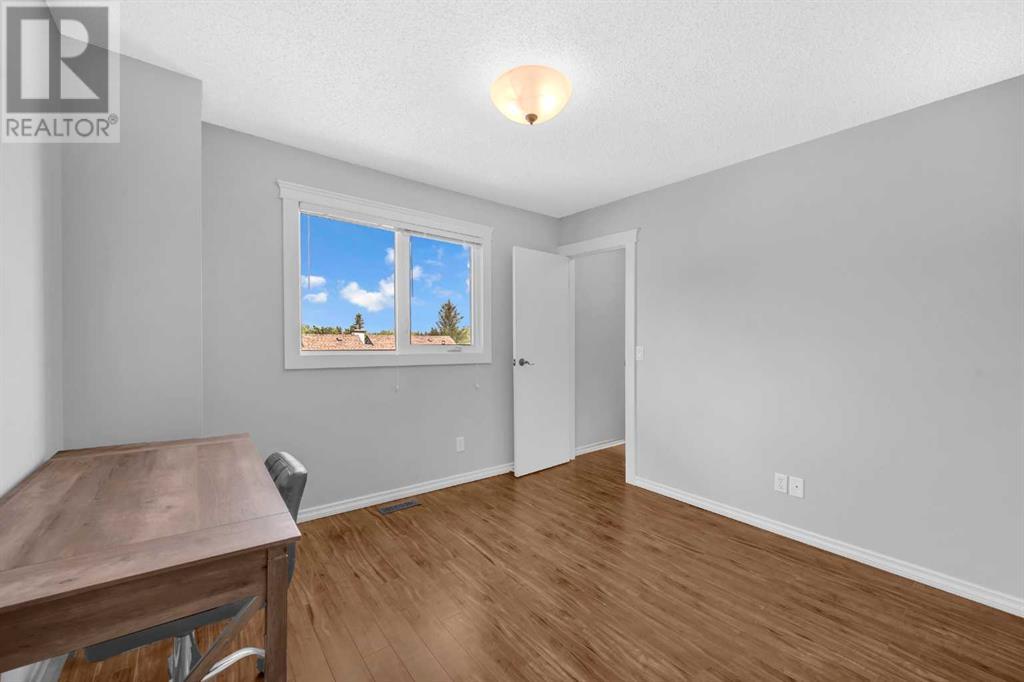 Single Family House for Sale in  Ranch Glen Drive NW Ranchlands Calgary 