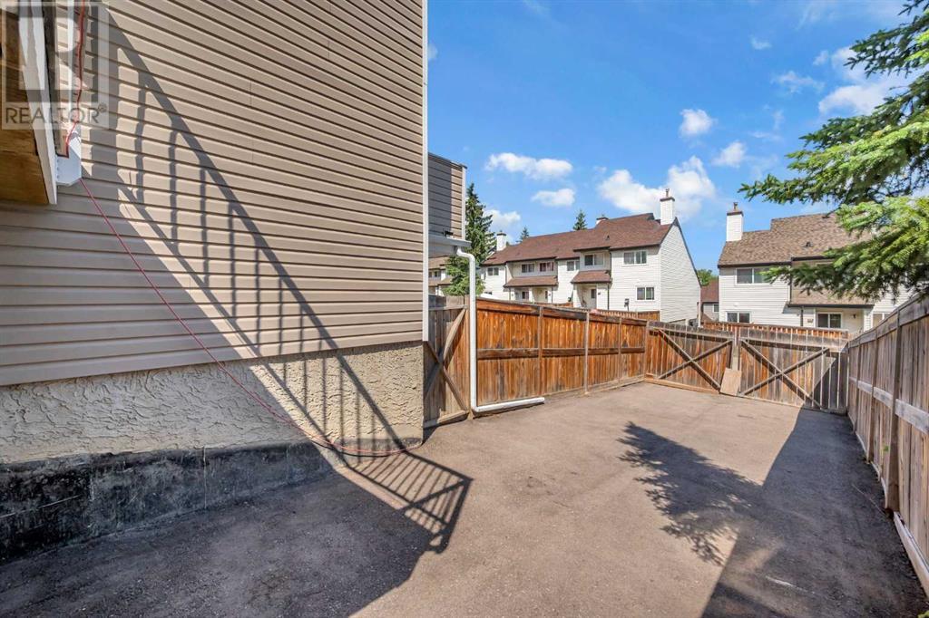 Single Family House for Sale in  Ranch Glen Drive NW Ranchlands Calgary 