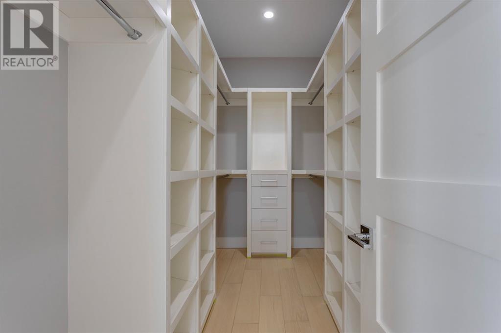 Single Family House for Sale in   Street NW Hounsfield Heights/Briar Hill Calgary 