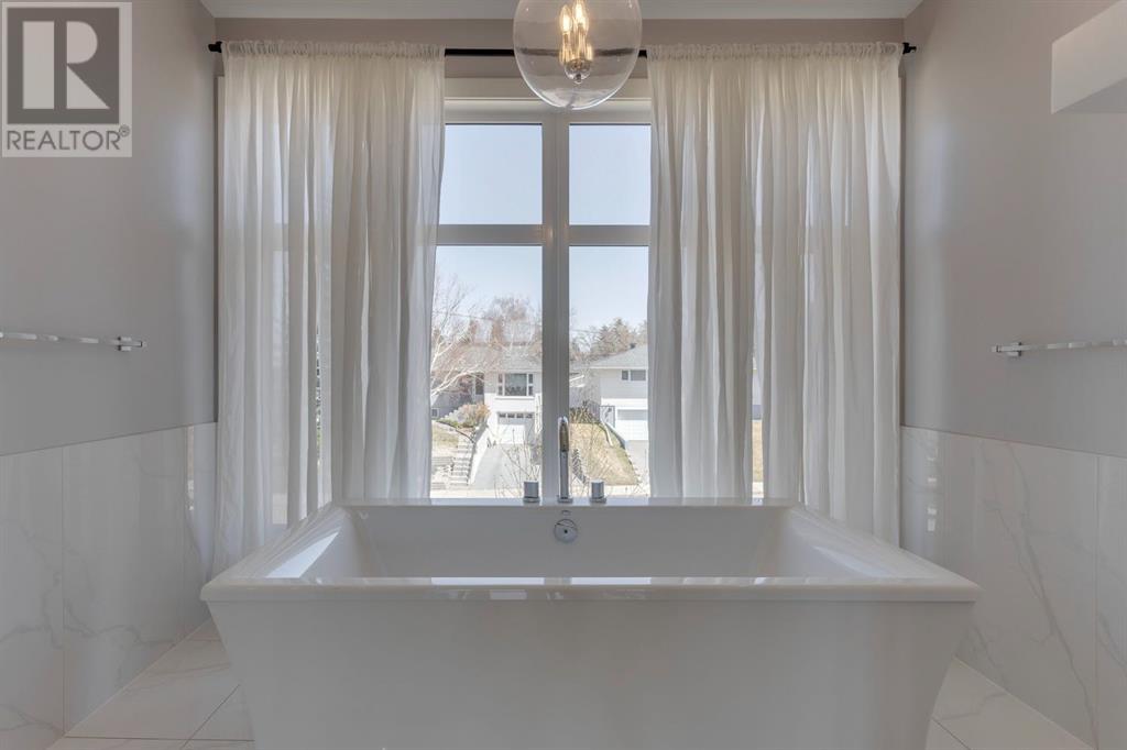 Single Family House for Sale in   Street NW Hounsfield Heights/Briar Hill Calgary 