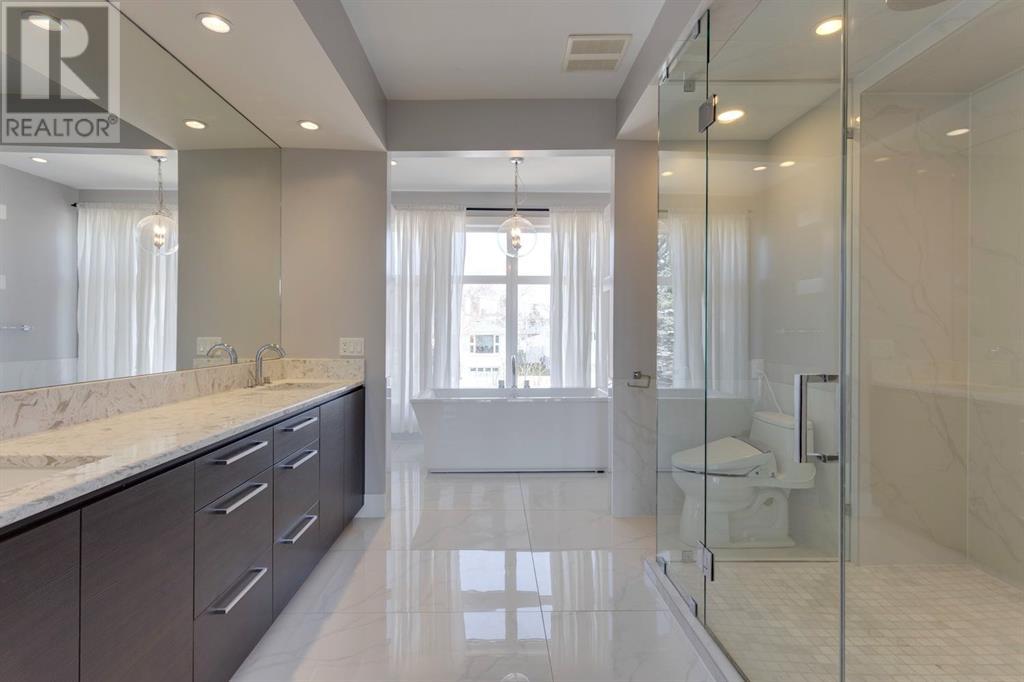 Single Family House for Sale in   Street NW Hounsfield Heights/Briar Hill Calgary 