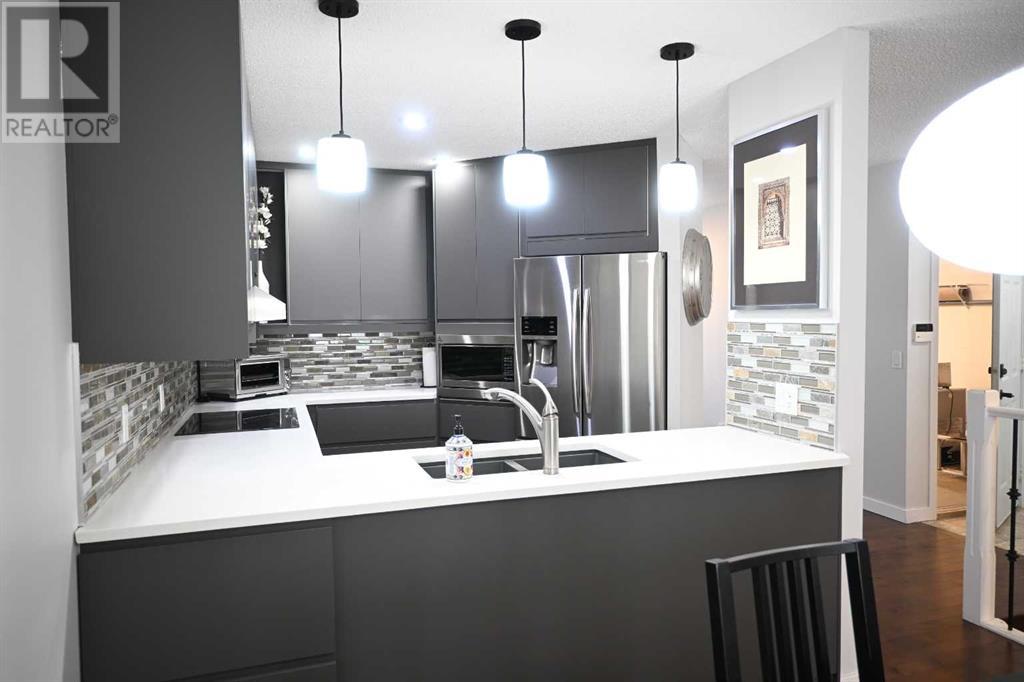Single Family House for Sale in  Hawkstone Manor NW Hawkwood Calgary 