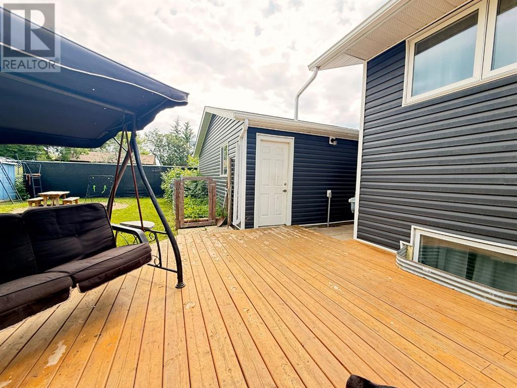 Photo 31 of 213 3 Street W, Lashburn SK