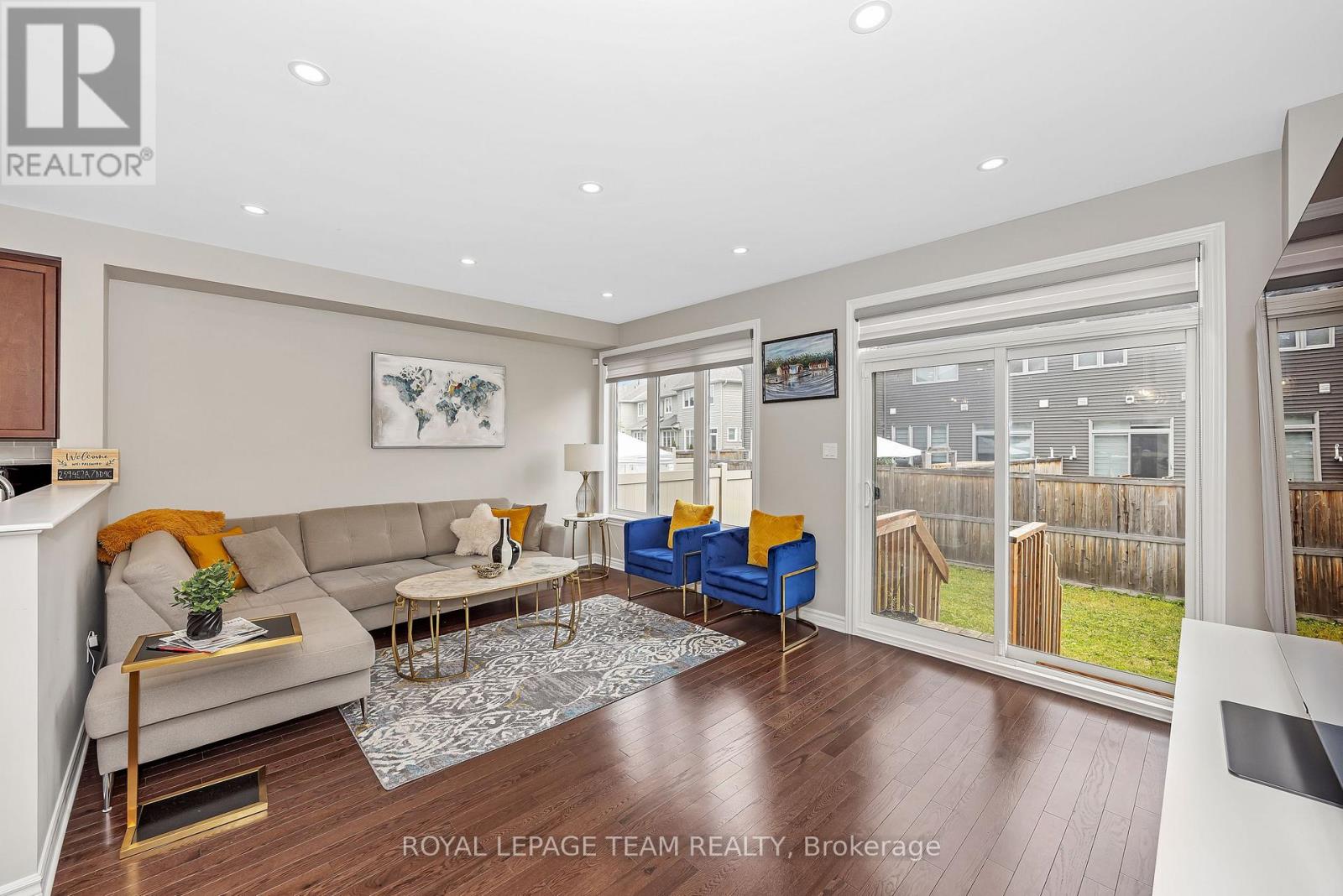 Photo 16 of 526 Edenwylde Drive, Ottawa ON