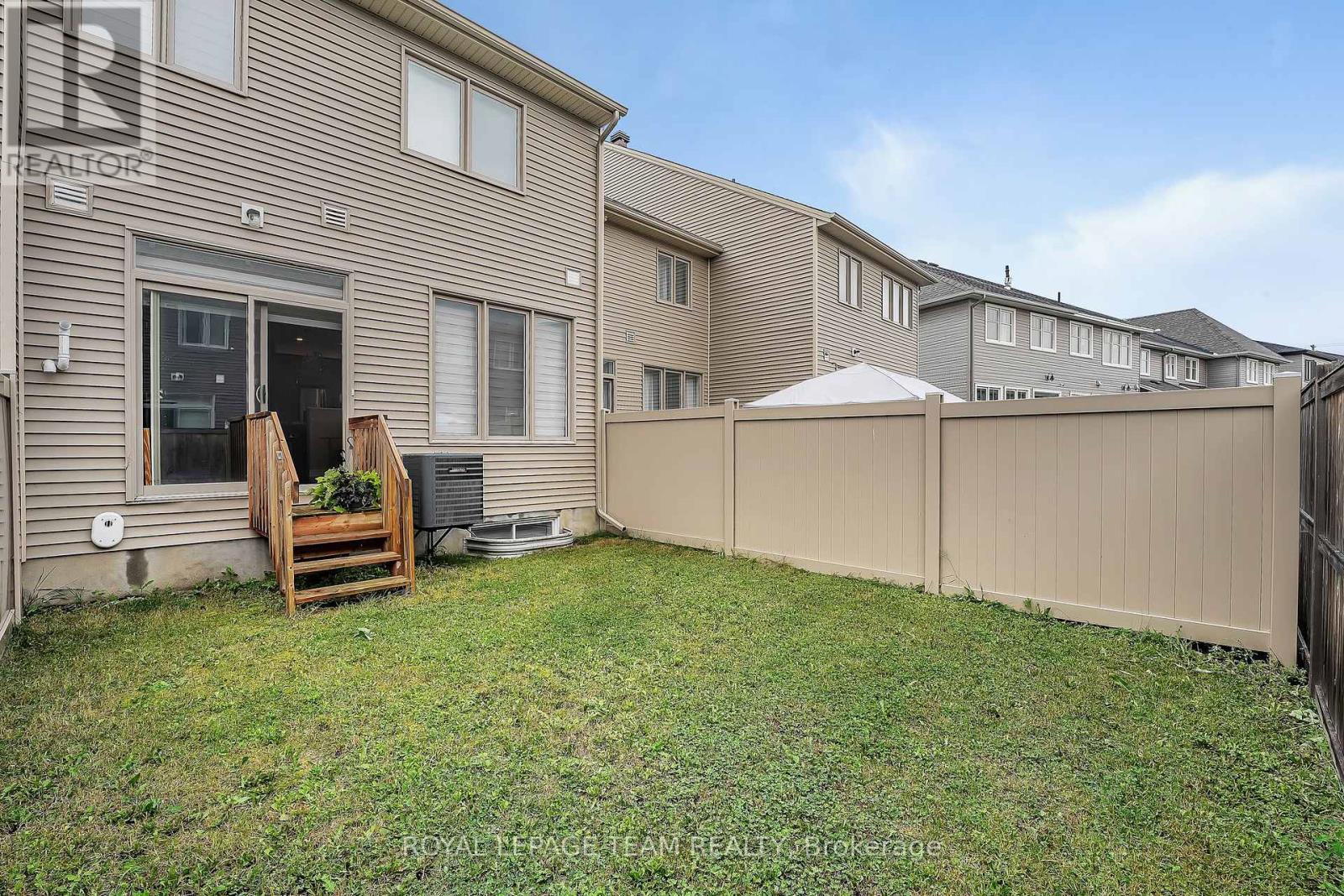 Photo 42 of 526 Edenwylde Drive, Ottawa ON