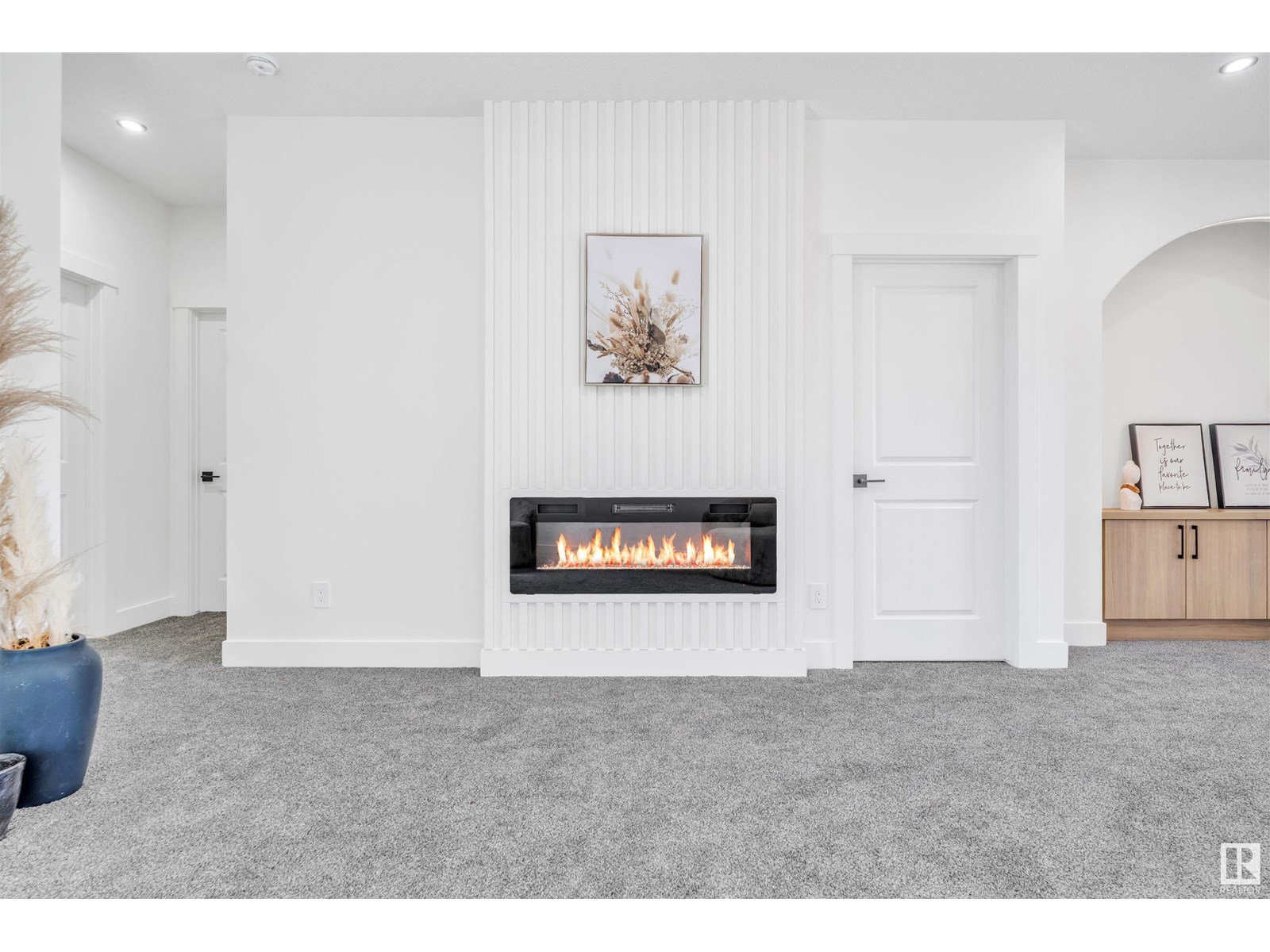 Photo 32 of 7047 Kiviaq Cr Sw, Edmonton AB