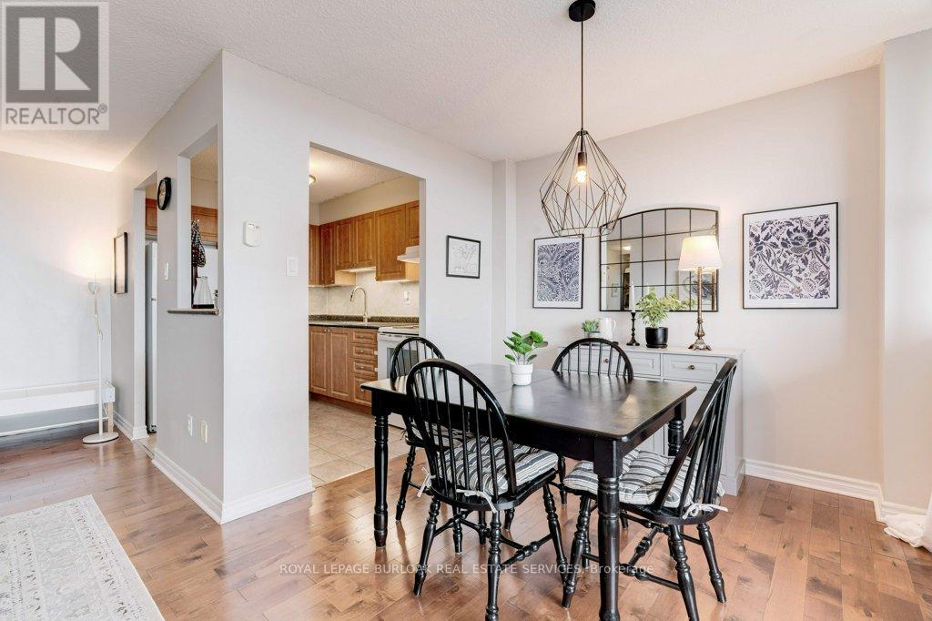 Photo 23 of 1009 3501 Glen Erin Drive, Mississauga ON