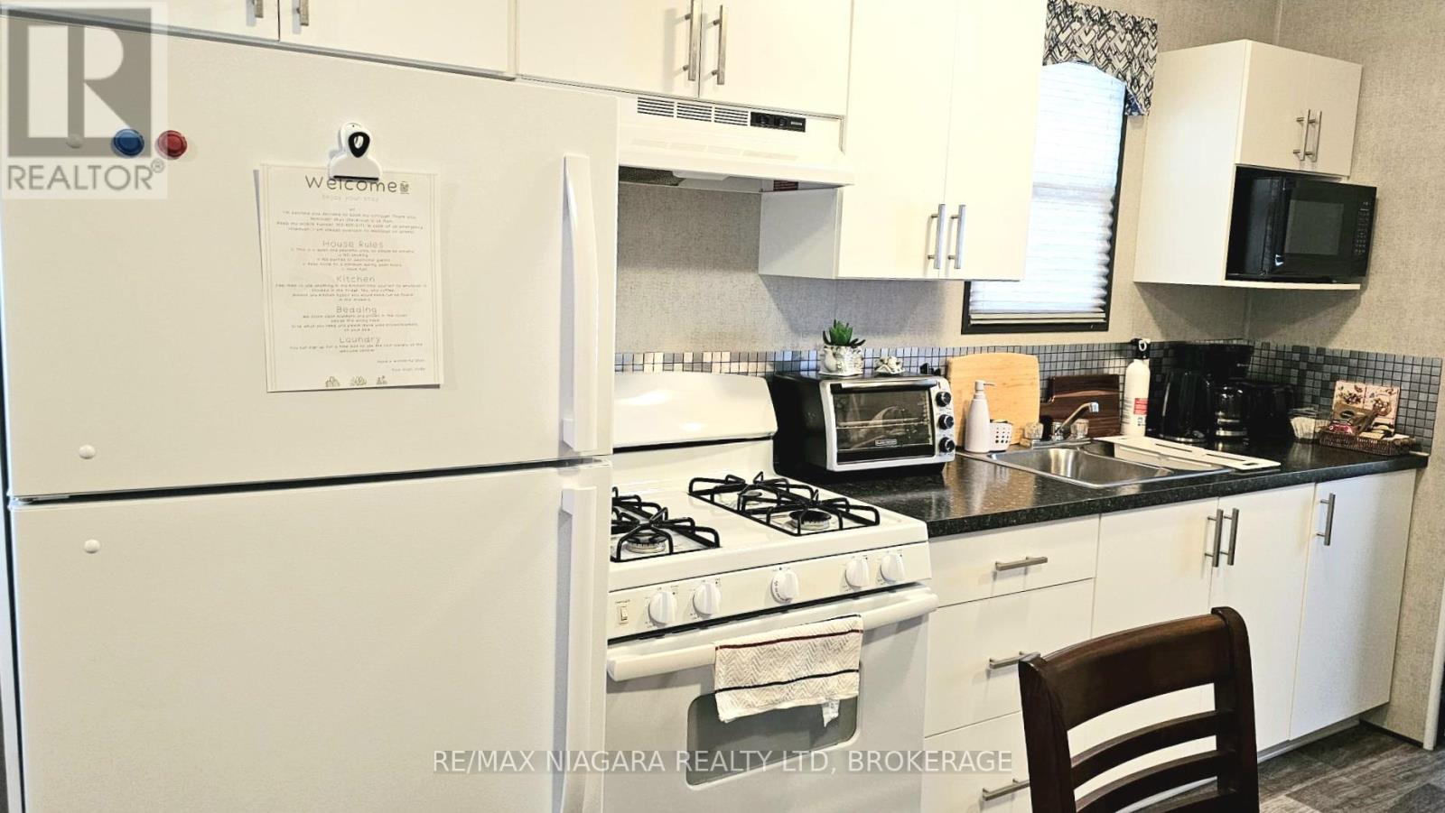 Photo 8 of 313 1501 Line 8 Road, Niagaraonthelake ON