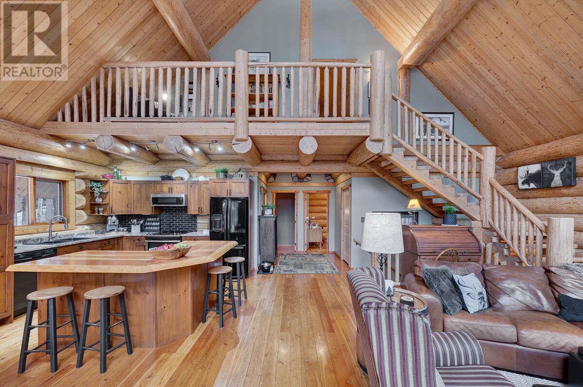 3729 Ridgemont Drive, Kamloops