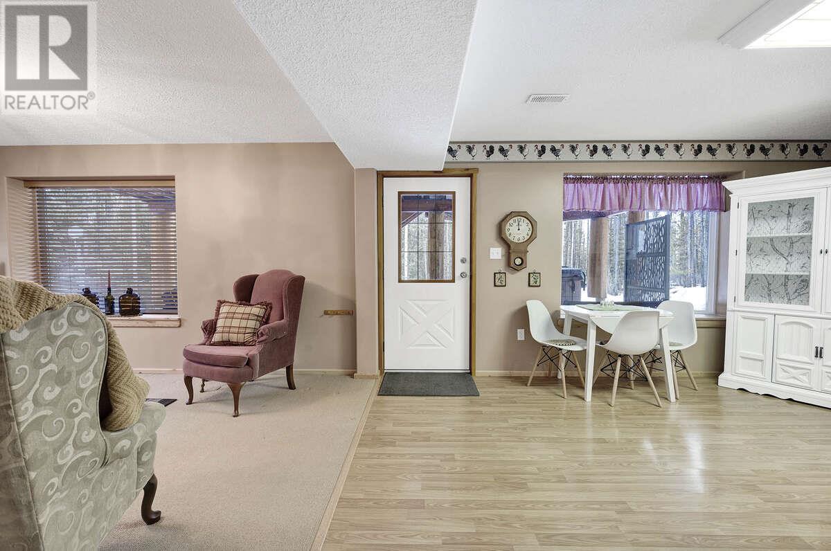 3729 Ridgemont Drive, Kamloops