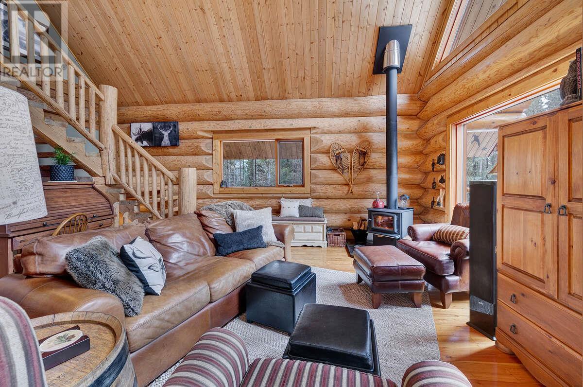 3729 Ridgemont Drive, Kamloops
