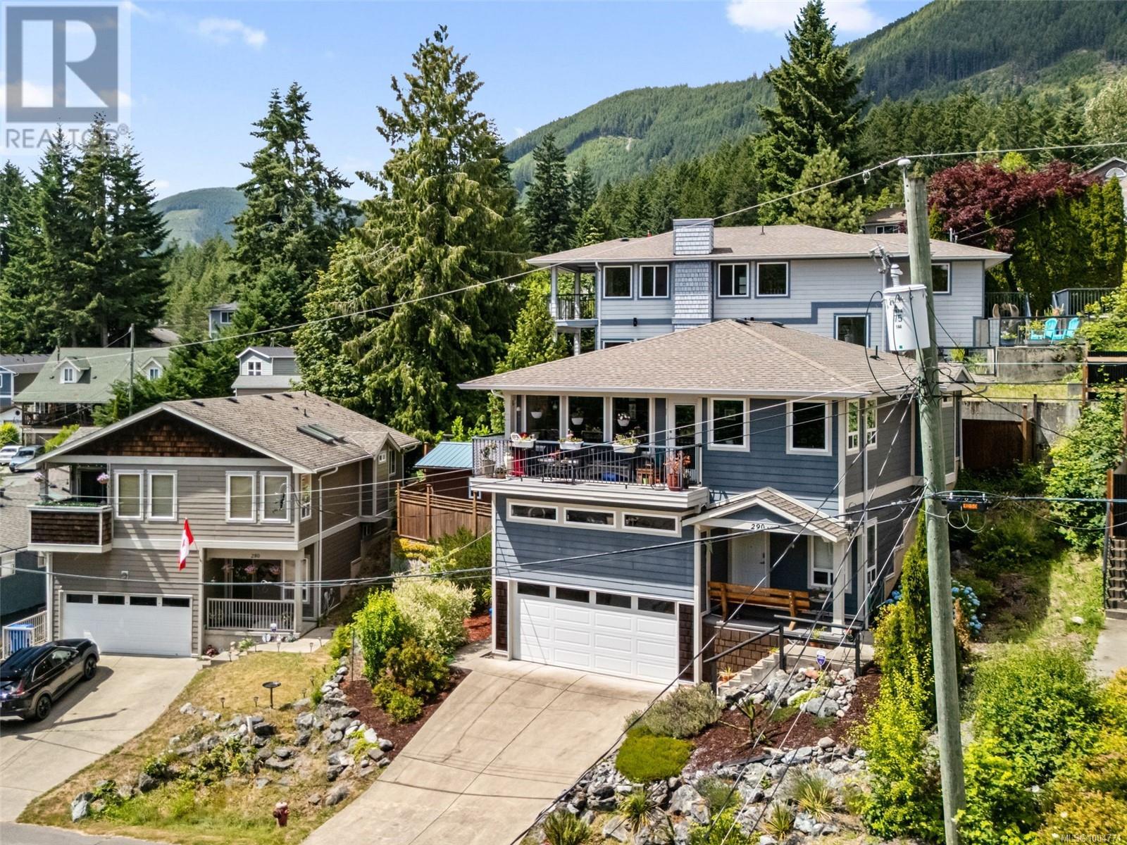 Photo 37 of 290 Carnell Dr, Lake Cowichan BC