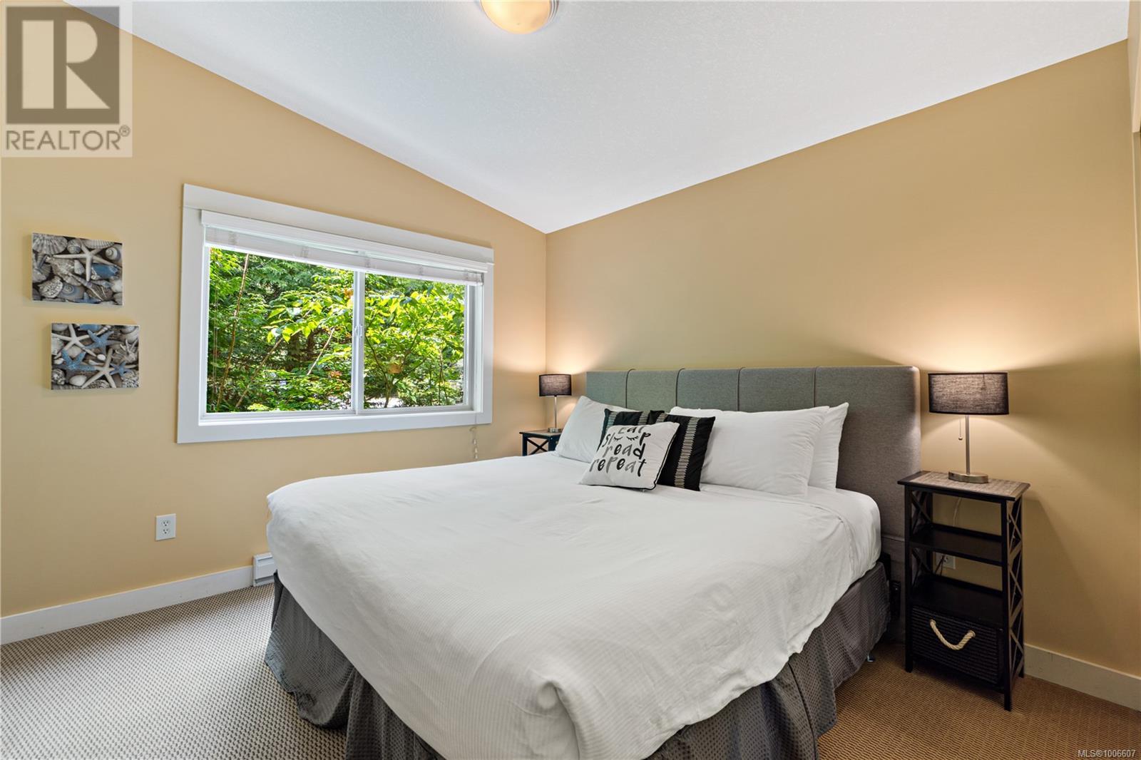 Photo 17 of 113 1080 Resort Dr, Parksville BC
