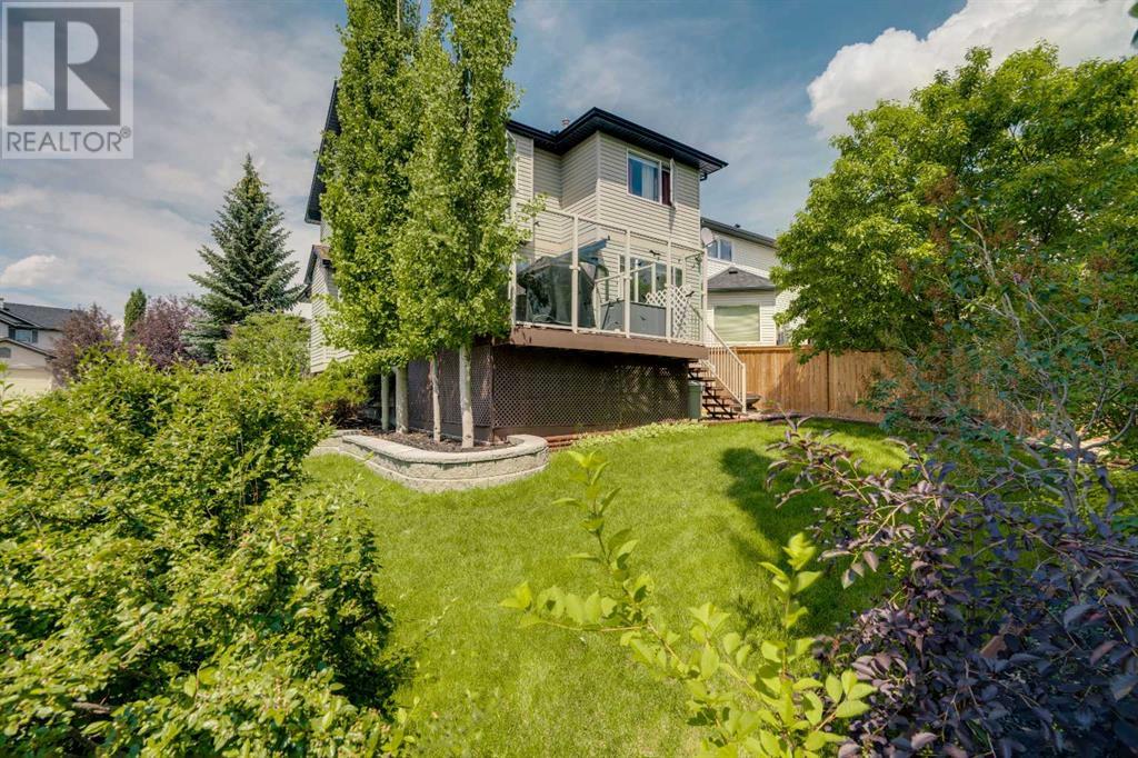 Single Family House for Sale in  Rockbluff Place NW Rocky Ridge Calgary 