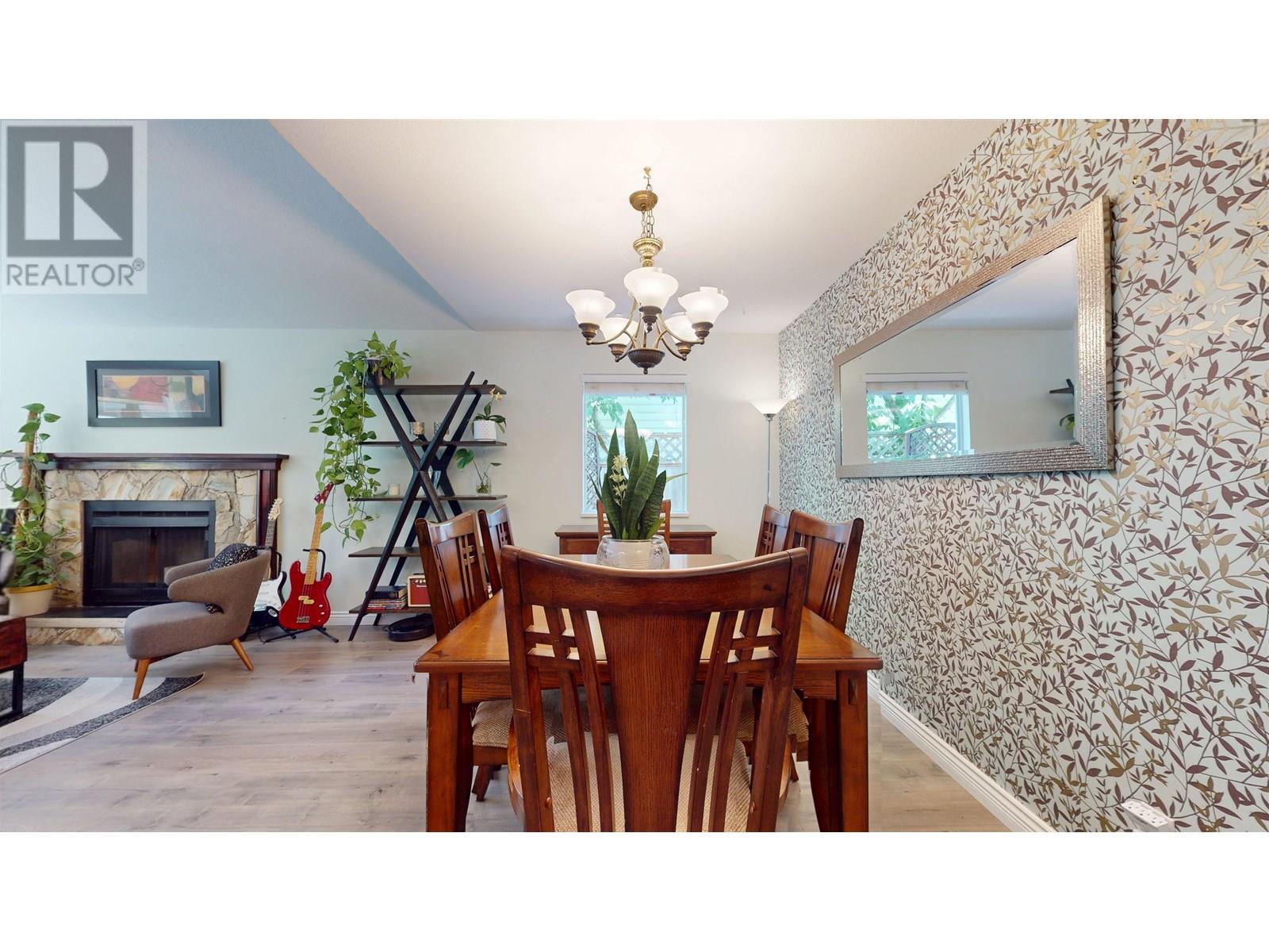 Photo 6 of 2983 Walton Avenue, Coquitlam BC