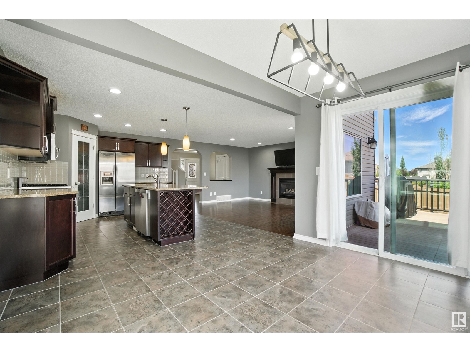 Photo 47 of 16713 58 A St Nw, Edmonton AB