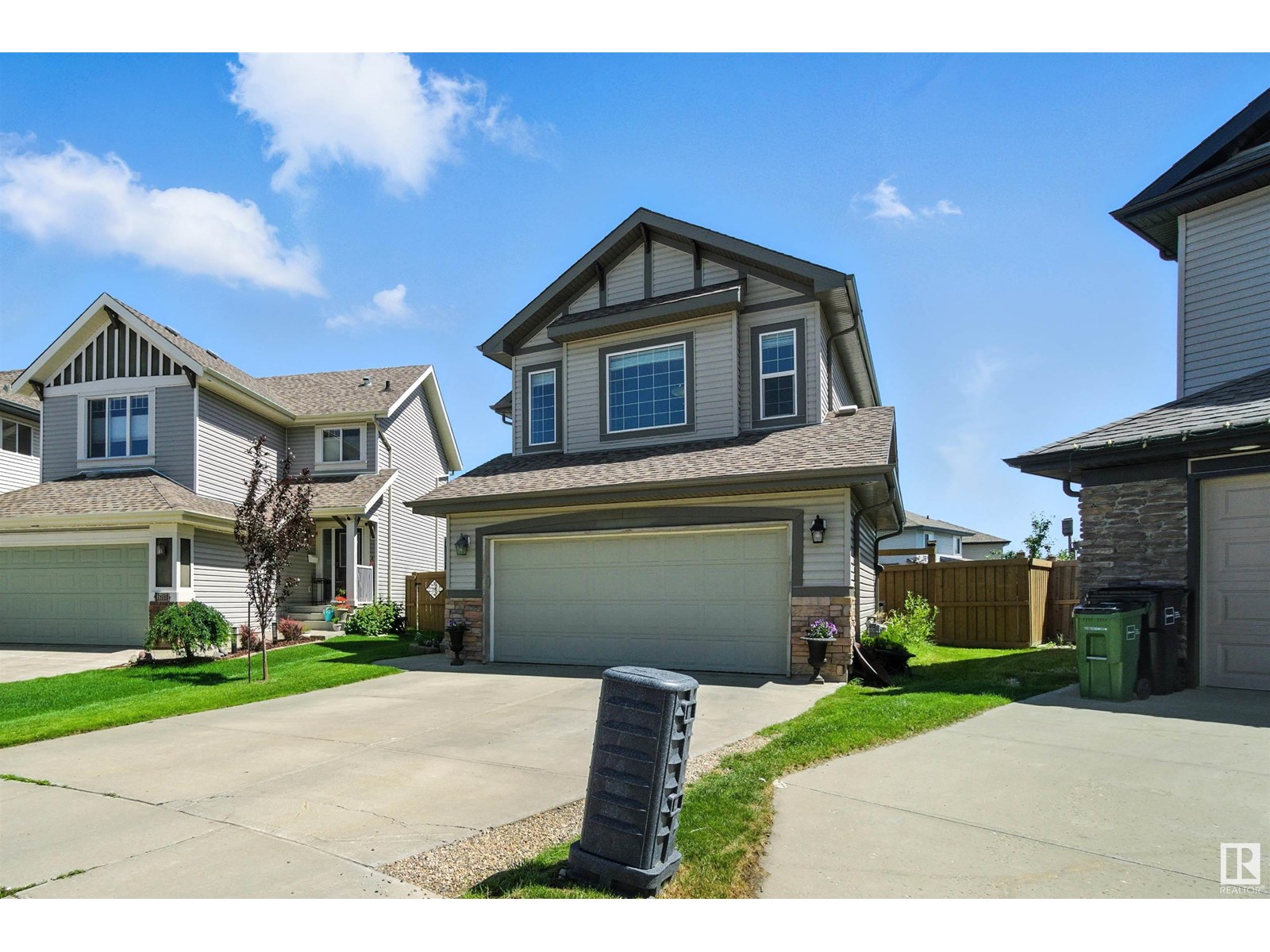 Photo 67 of 16713 58 A St Nw, Edmonton AB
