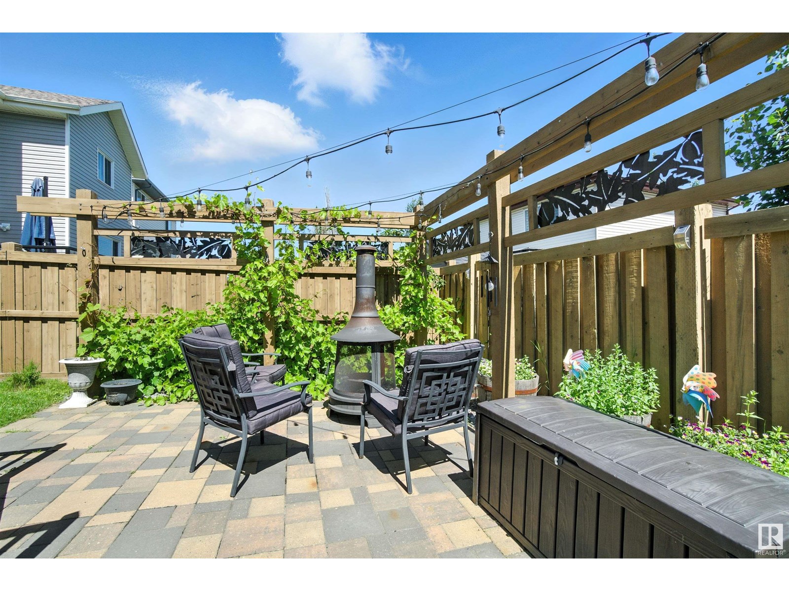 Photo 57 of 16713 58 A St Nw, Edmonton AB