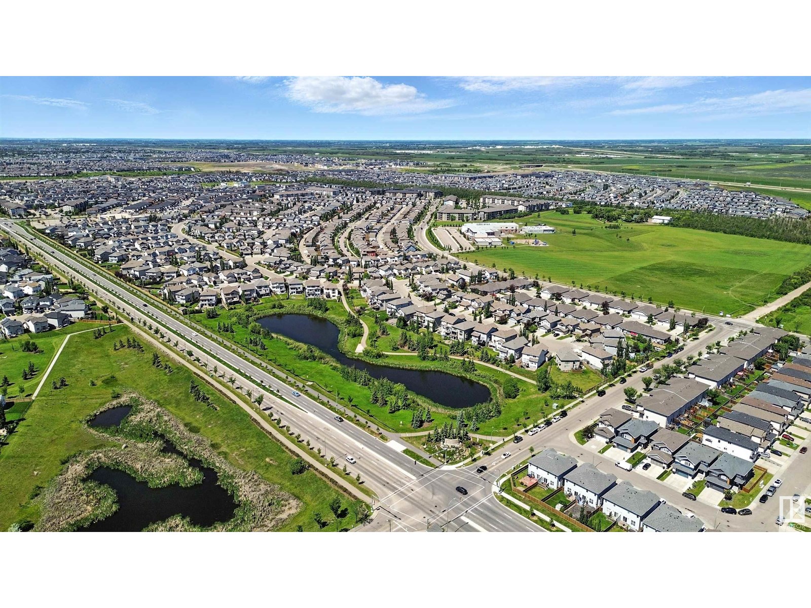 Photo 32 of 16713 58 A St Nw, Edmonton AB