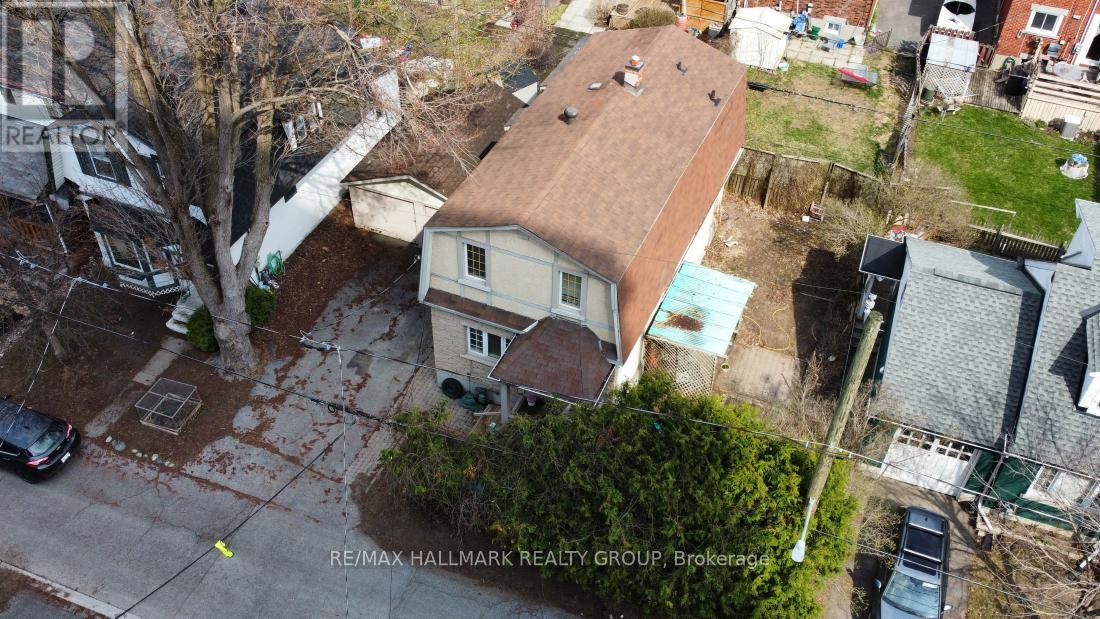 Photo 8 of 189 Devonshire Place, Ottawa ON