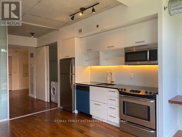 Photo 19 of 715 32 Trolley Crescent, Toronto ON