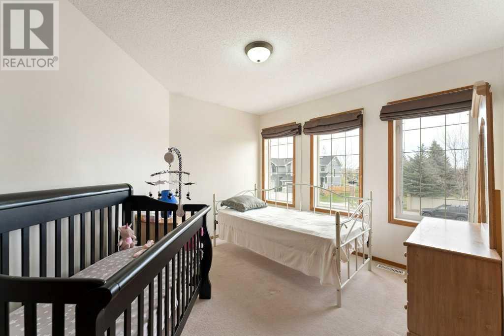 Single Family House for Sale in  Harvest Hills Drive NE Harvest Hills Calgary 