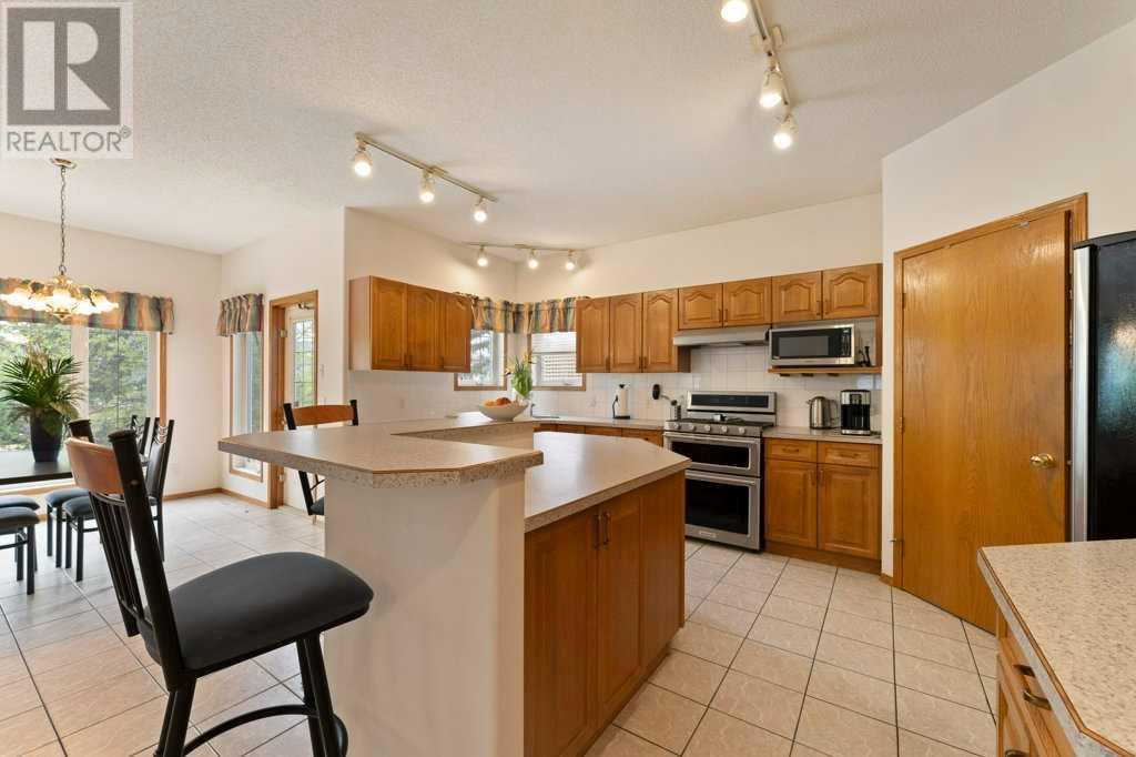 Single Family House for Sale in  Harvest Hills Drive NE Harvest Hills Calgary 