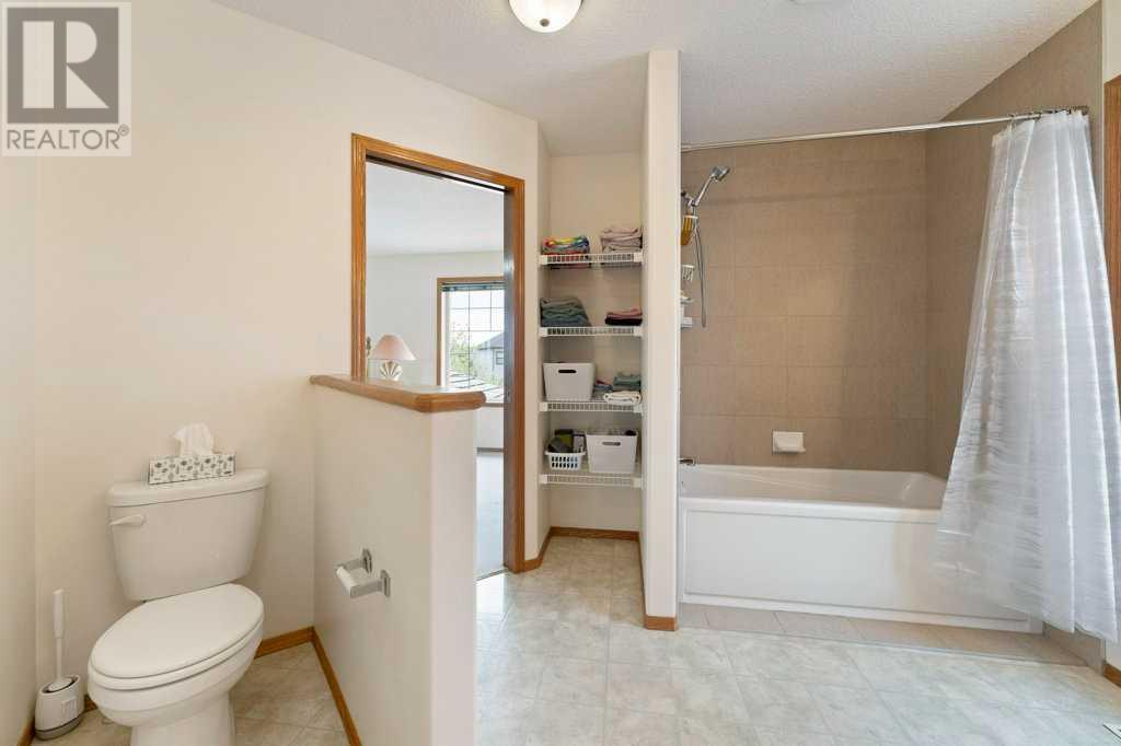Single Family House for Sale in  Harvest Hills Drive NE Harvest Hills Calgary 