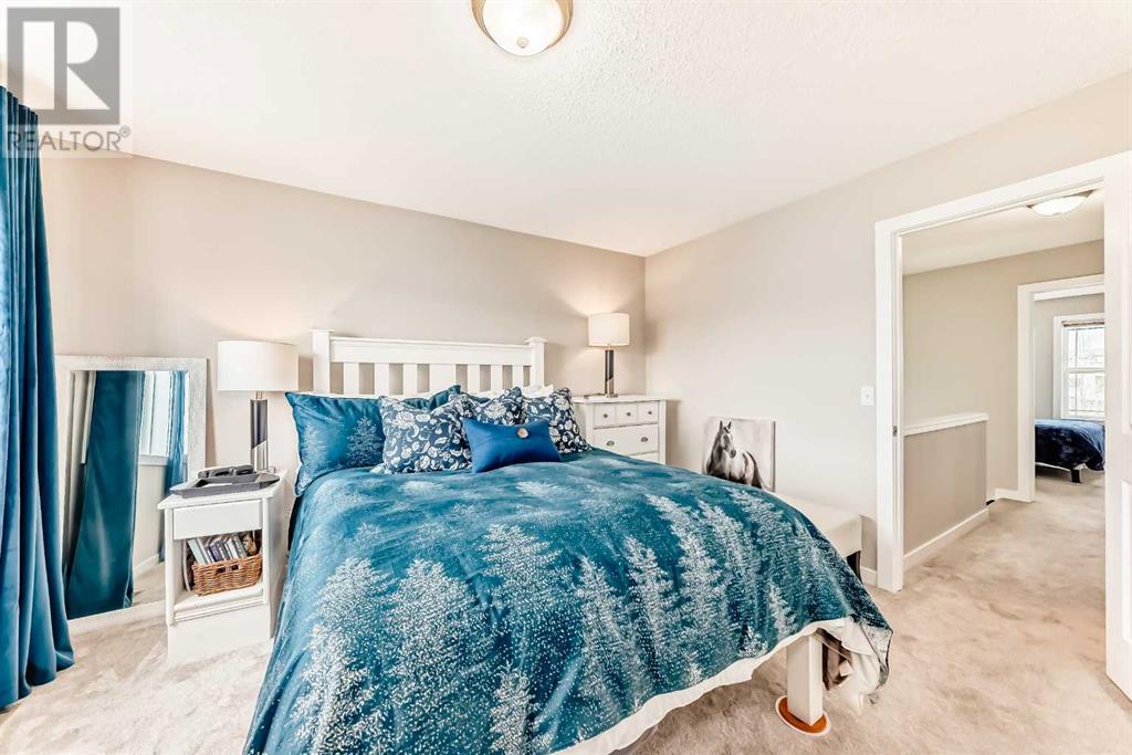 Single Family House for Sale in  Eversyde Circle SW Evergreen Calgary 