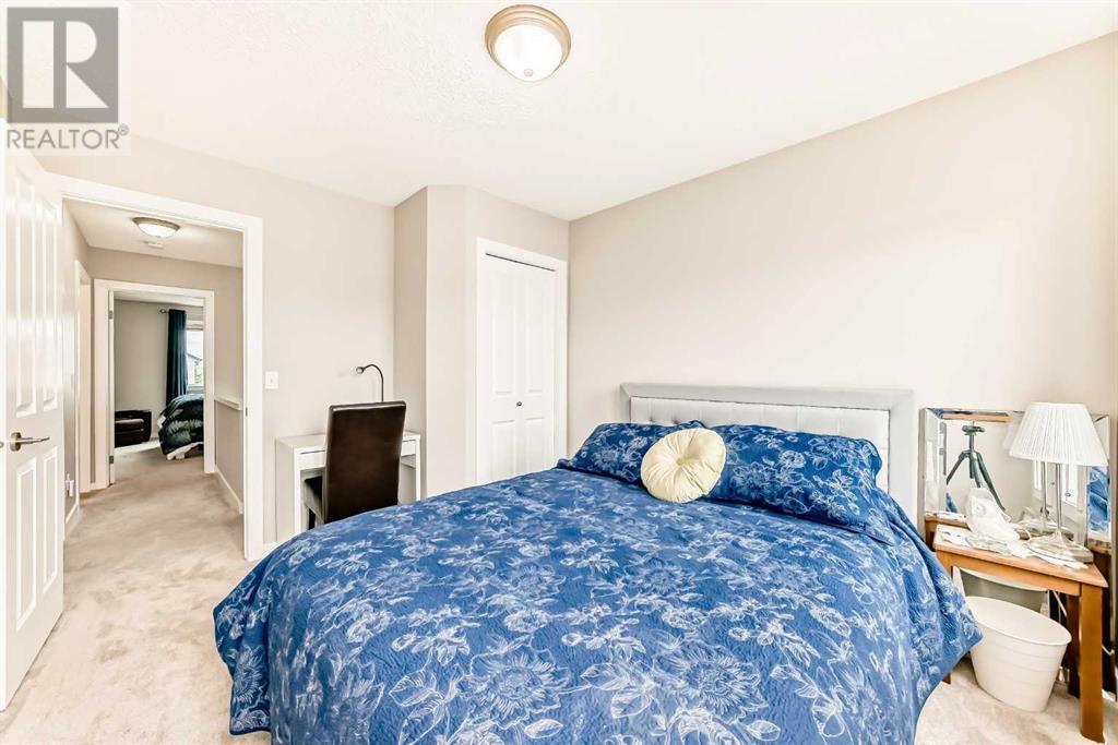 Single Family House for Sale in  Eversyde Circle SW Evergreen Calgary 