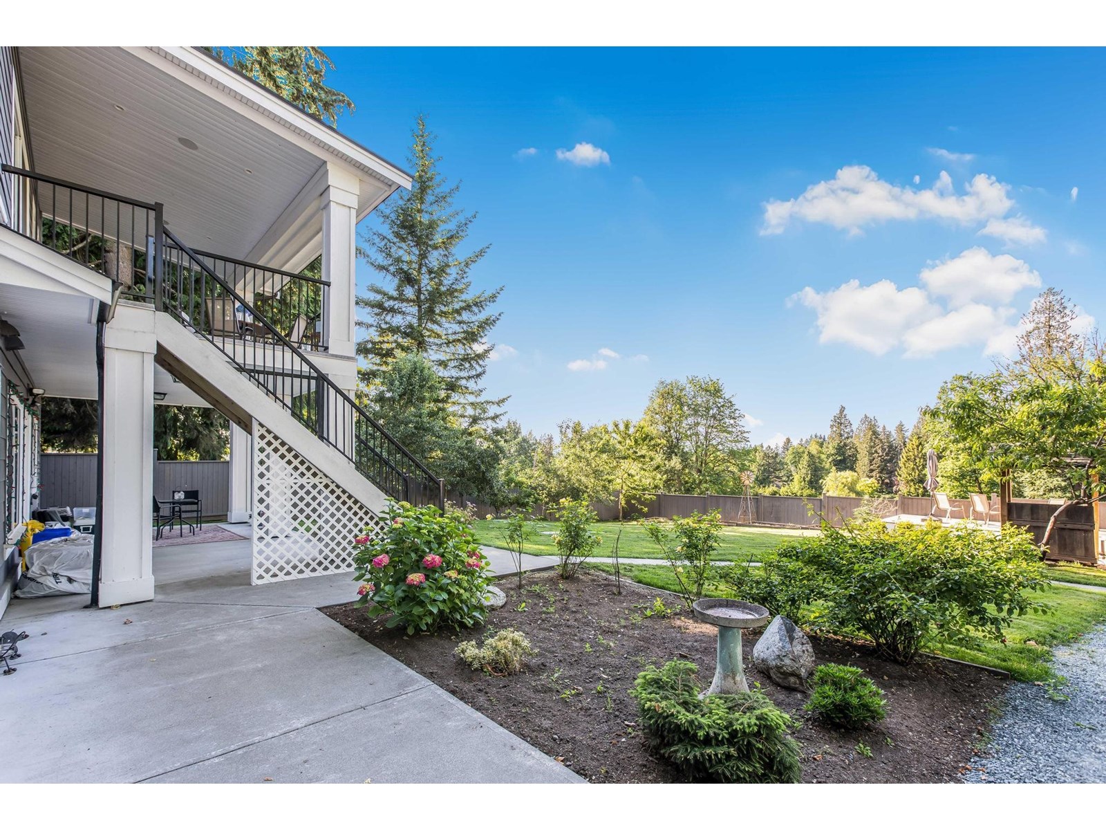 Photo 36 of 24925 40 Avenue, Langley BC