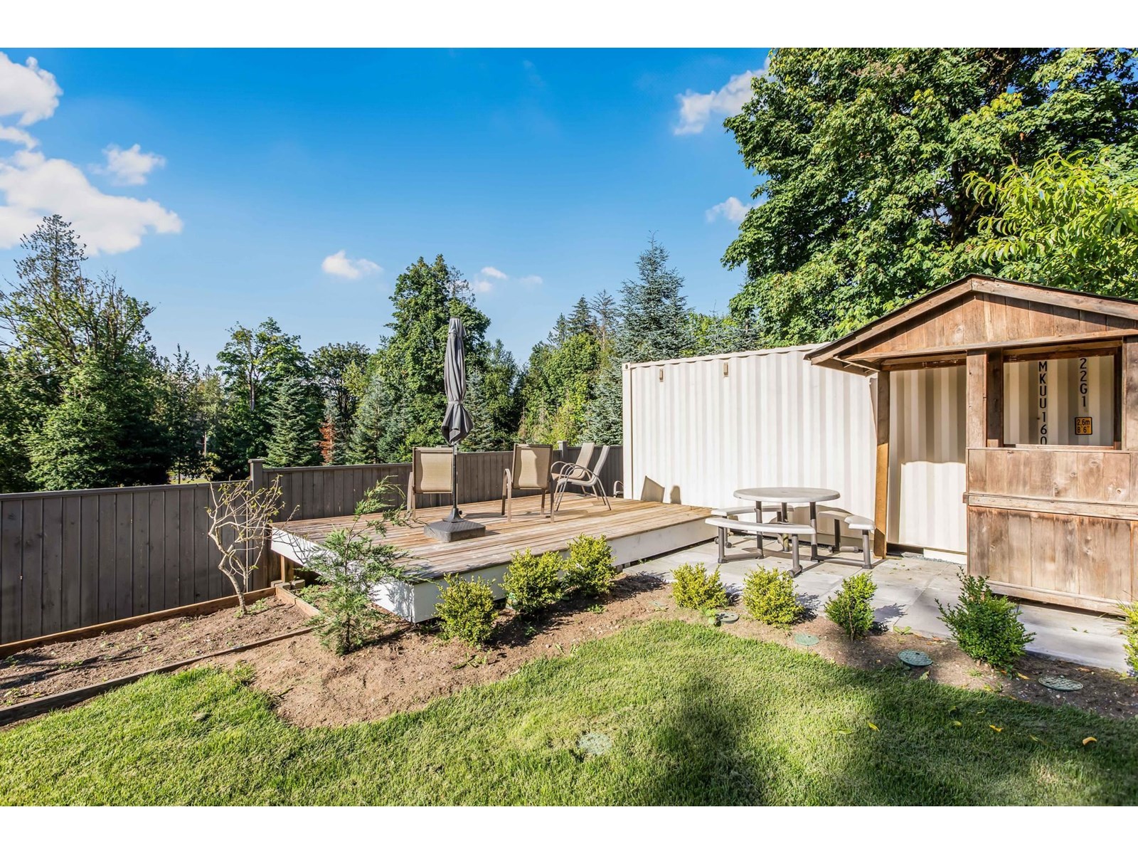 Photo 38 of 24925 40 Avenue, Langley BC