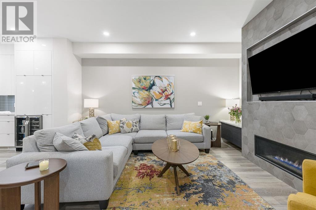 Single Family House for Sale in   Avenue NW Montgomery Calgary 